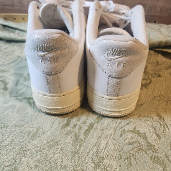 Air Force 1 Pale Vanilla size 8.5 - Picture 3 of 6